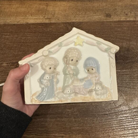 Precious Moments 1992 Porcelain Nightlight Nativity Scene Night Light Works - Picture 3 of 11